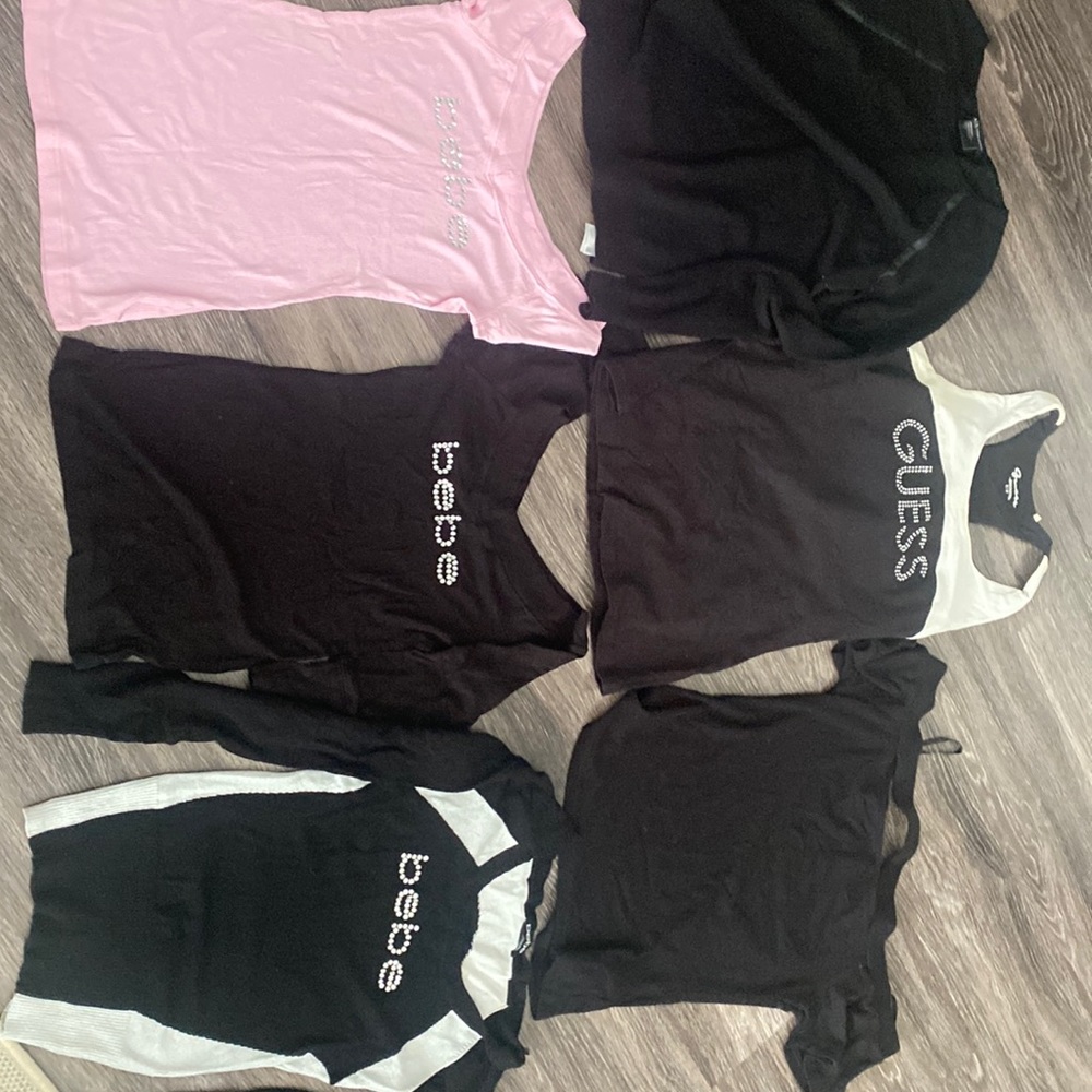 Like new 2 sweater 4 tops t shirt logo